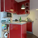 Taxi - Apartment *